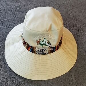 Beige Wide Brim Hat with Machupicchu Embroidered Design